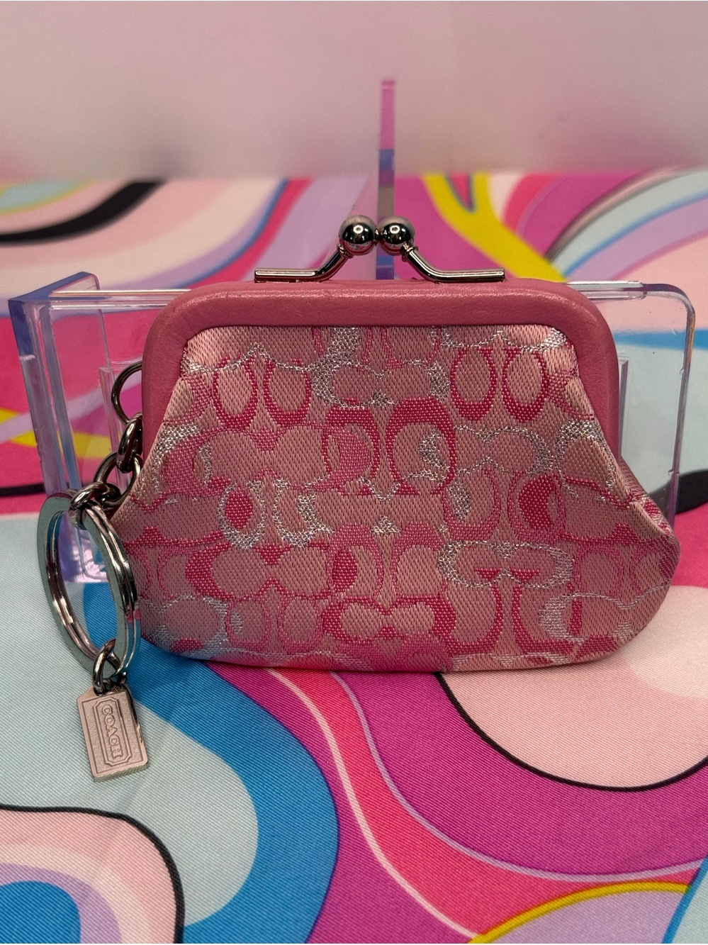 Coach Vintage Optic Pink Signature Kiss-Lock Coin Purse with Key Ring - Picture 1 of 10